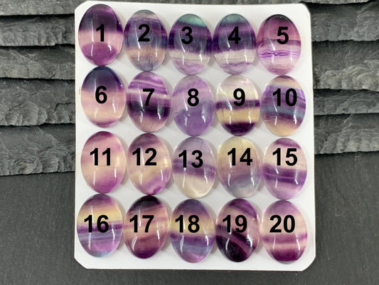 Purple Fluorite oval 13x18mm cabochon - Calibrated cabochons