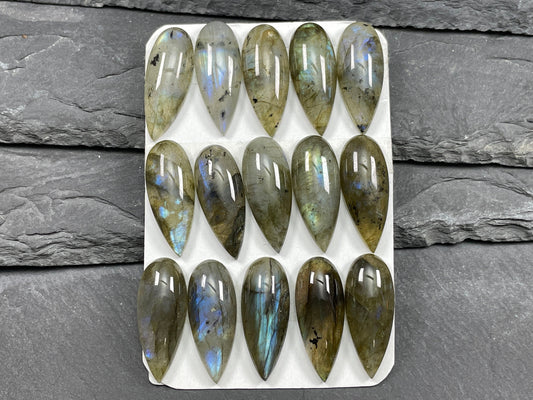 Labradorite pear 10x24.5mm cabochon - Calibrated cabochons