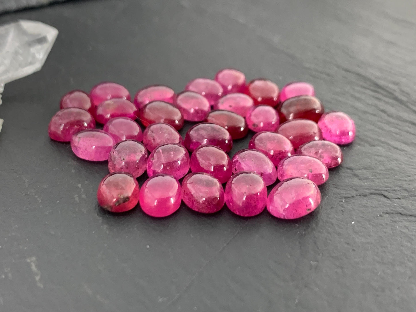Thailand Pink Sapphire oval 7-10mm long cabochon