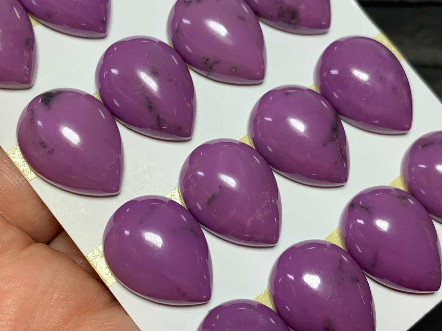 Phosphosiderite pear 15x20mm Cabochon - Calibrated cabochons