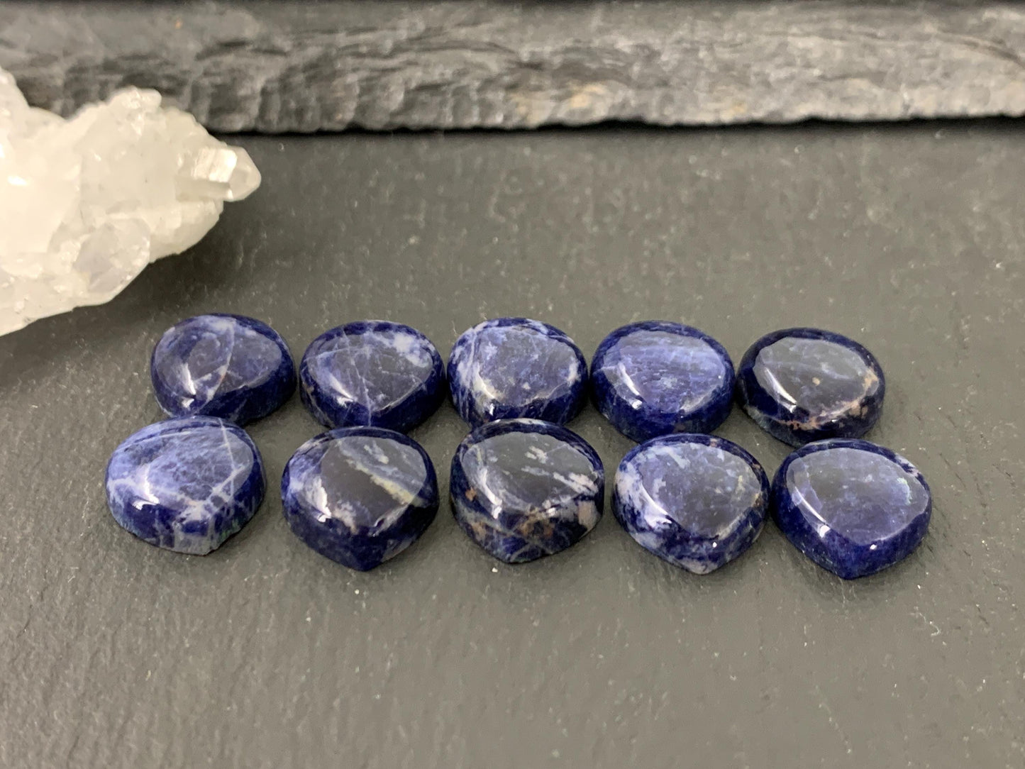 Sodalite pear 12mm cabochon