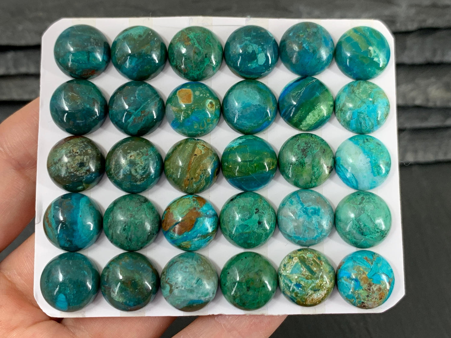 Opaline round 12mm cabochon- Calibrated cabochons