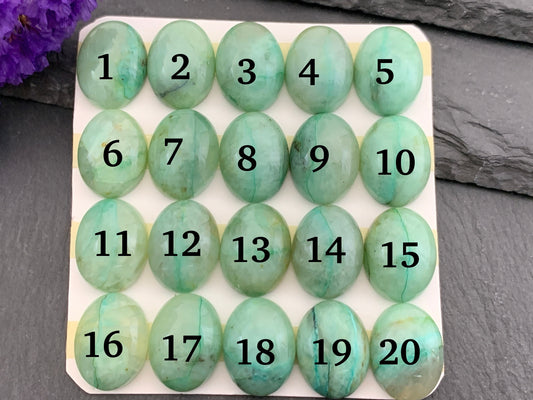 Chrysocolla Quartz oval 12x16mm cabochon - Calibrated cabochons
