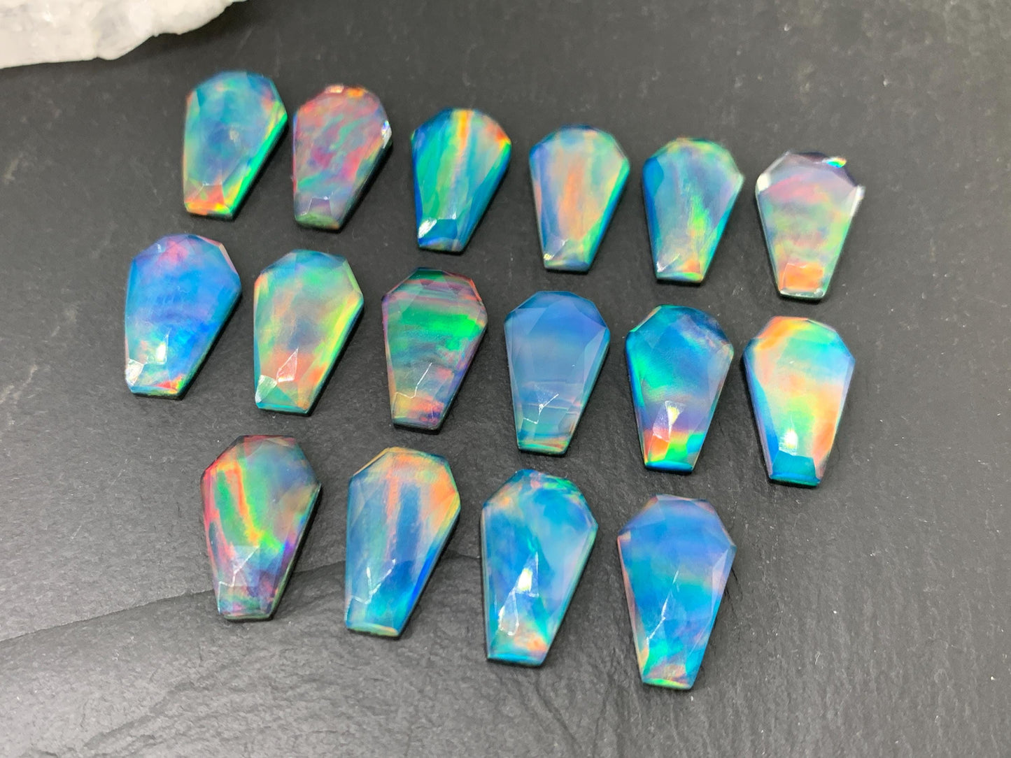 Faceted Aurora Opal coffin 10x16mm cabochon - Doublet cabochons