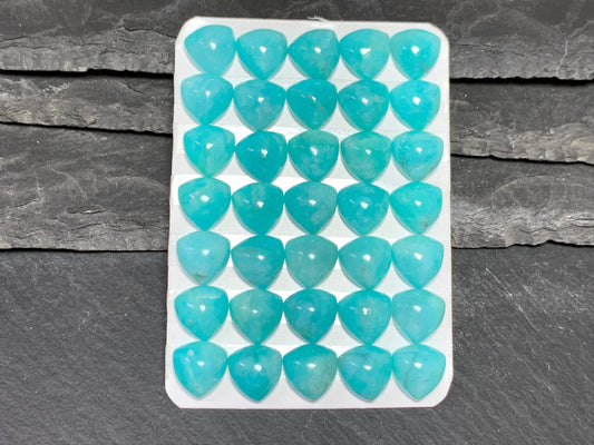 Amazonite trillion cabochon 10x10mm - Calibrated cabochons