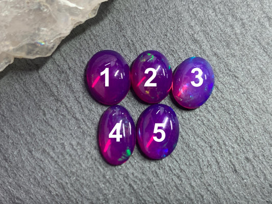 Ethiopian Opal oval 9-10mm long cabochon - Natural Opal smoked to purple color