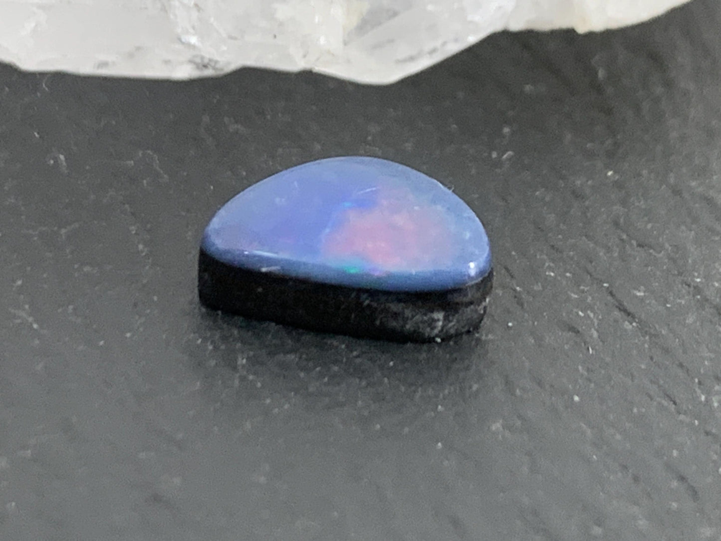 Australian Opal doublet 6x9x3mm cabochon