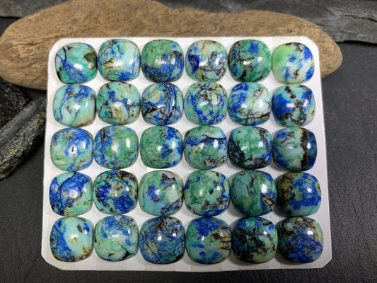 Azurite square cushion 12mm cabochon - Calibrated cabochons