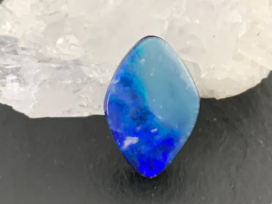 Australian Opal doublet 9x14x4mm cabochon