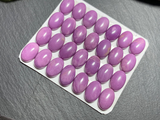 Phosphosiderite oval 8x12mm Cabochon - Calibrated Cabochons