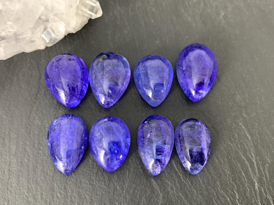 Tanzanite pear 14-17mm long cabochon