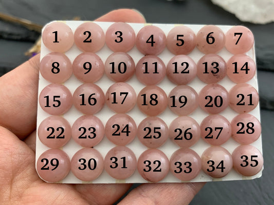 Pink Chalcedony round 10mm cabochon - Calibrated cabochons