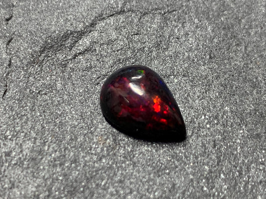 Black Ethiopian Opal pear 9x13x5mm cabochon