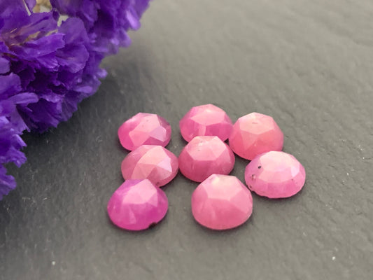 Faceted Silky Star Sapphire round 6mm Cabochon/ Light pink