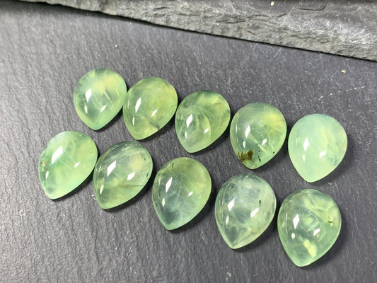 Prehnite pear 15x20mm cabochon - Calibrated cabochons