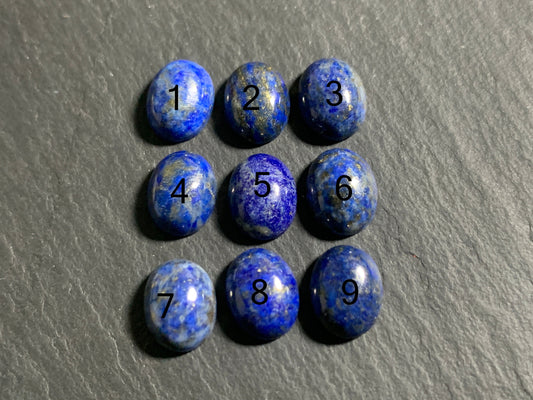 Lapis Lazuli oval 8x10mm cabochon - Calibrated cabochons