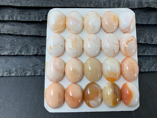 Mexican Opal oval 12x16mm cabochon - Calibrated cabochons