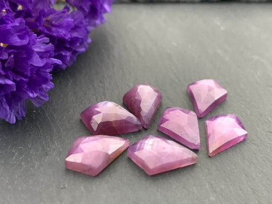 Faceted Silky Star Sapphire kite 8x12mm cabochon