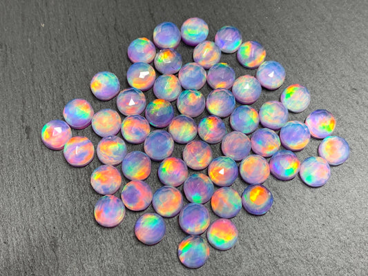 Faceted Aurora Opal round 8mm cabochon - Doublet cabochon
