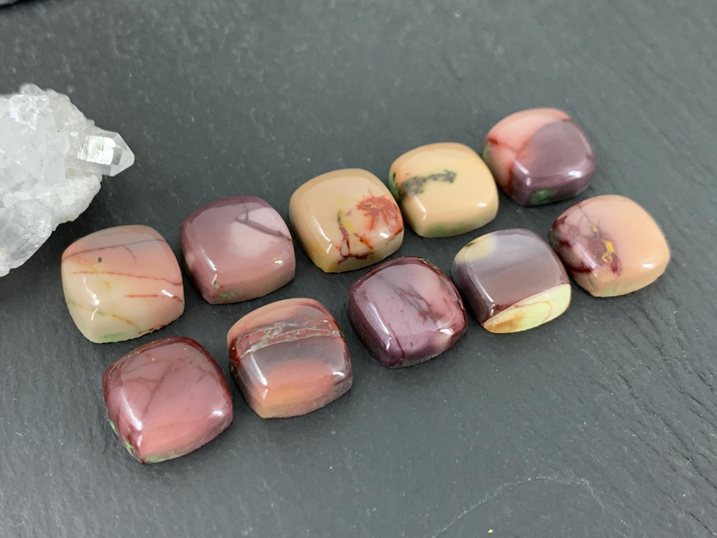 Mookaite Jasper square 12mm cabochon
