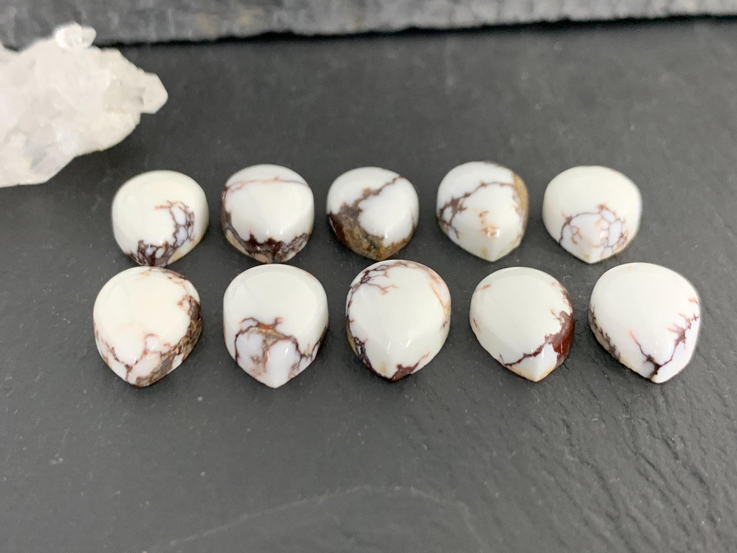 Wild Horse Jasper pear 10x14mm cabochon