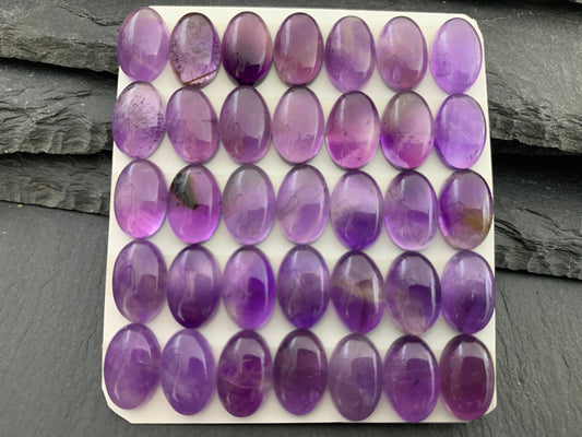 Amethyst oval 8x12mm cabochon - Calibrated cabochons