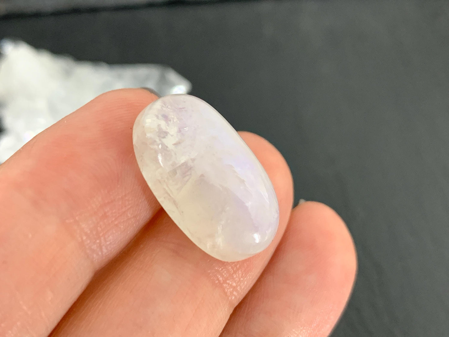 Rainbow Moonstone oval 21x12x7mm cabochon