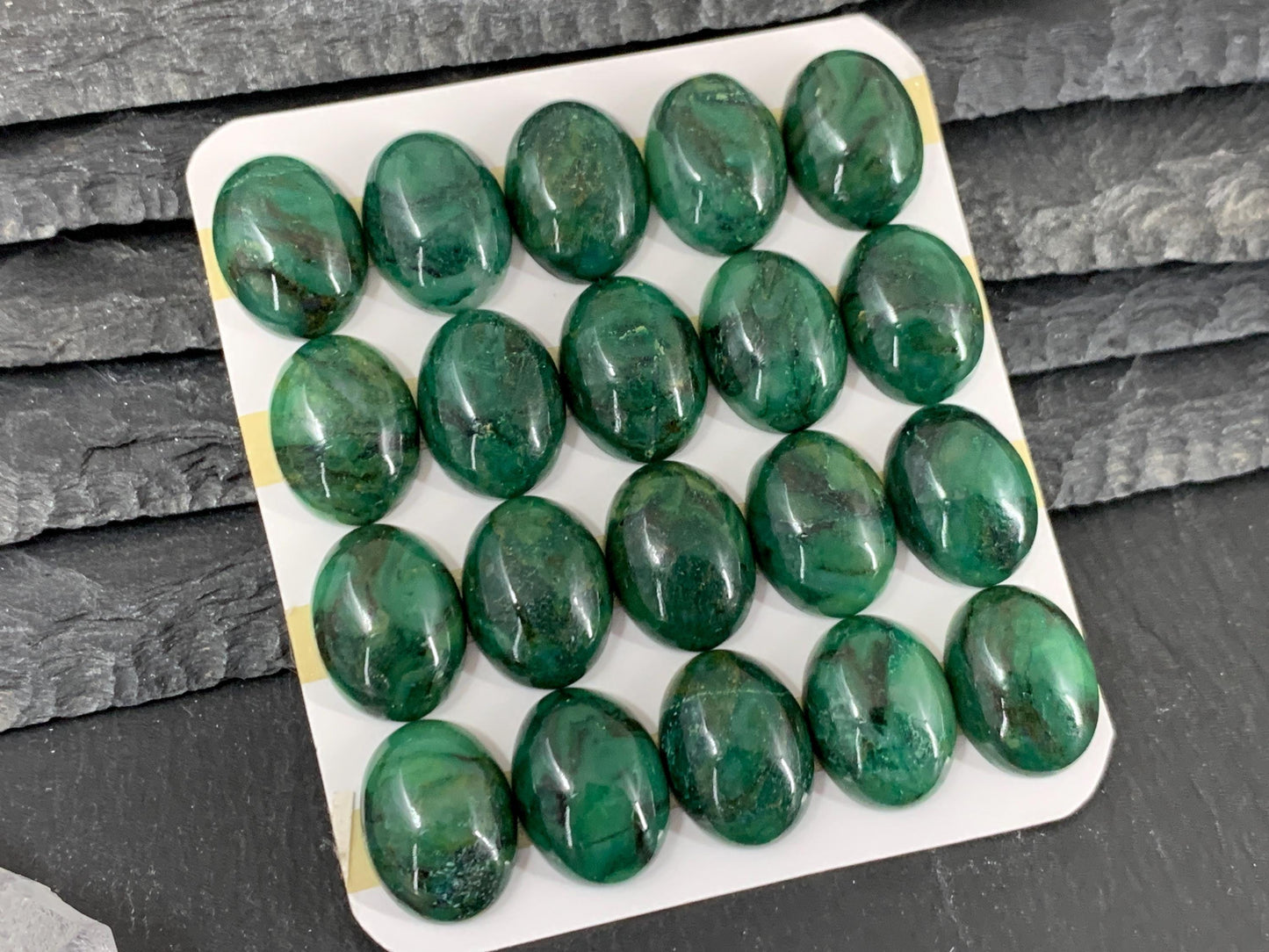 African Jade oval 12x16mm cabochon - Calibrated cabochons