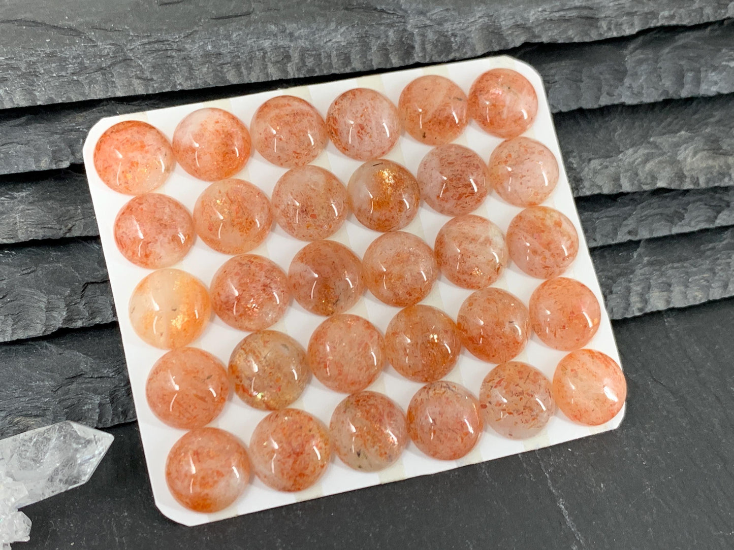 Sunstone round 12mm cabochon - Calibrated cabochons