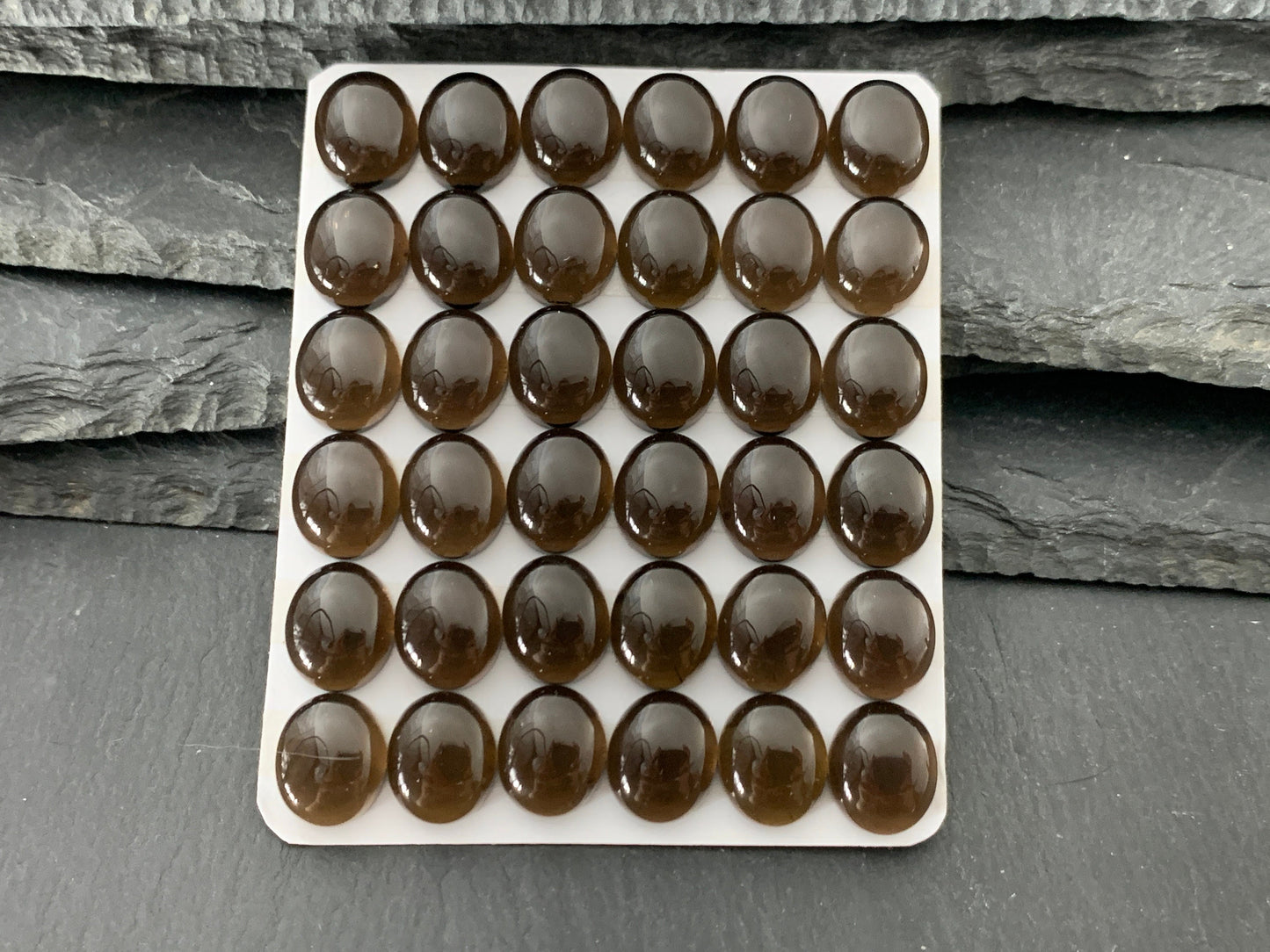 Smokey Quartz oval 10x12mm cabochon - Calibrated cabochons   es