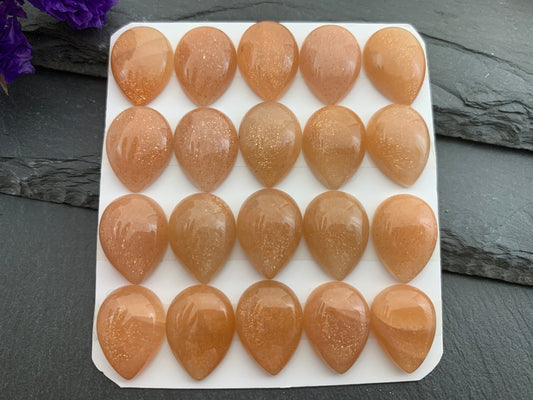 Natural Sunstone Pear Cabochon: GoldSand Gemstone (12x16mm)