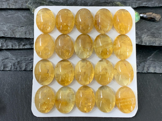 Citrine Oval 12x16mm cabochon - Calibrated cabochons