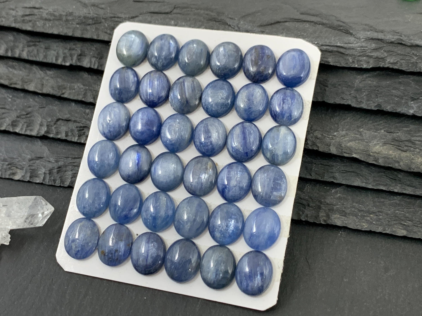 Kyanite oval 10x12mm cabochon