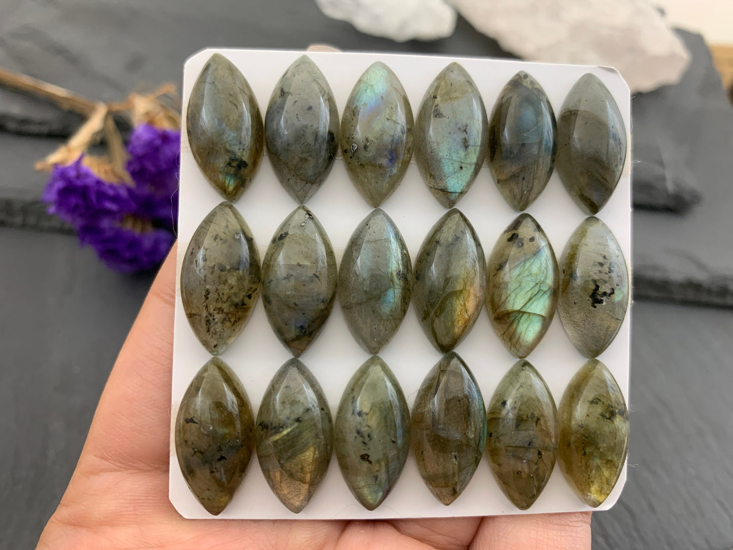 Labradorite marquise  10x20mm cabochon - Calibrated Labradorite