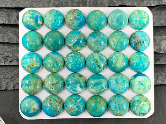 Opaline round 12mm cabochon- Calibrated cabochons.