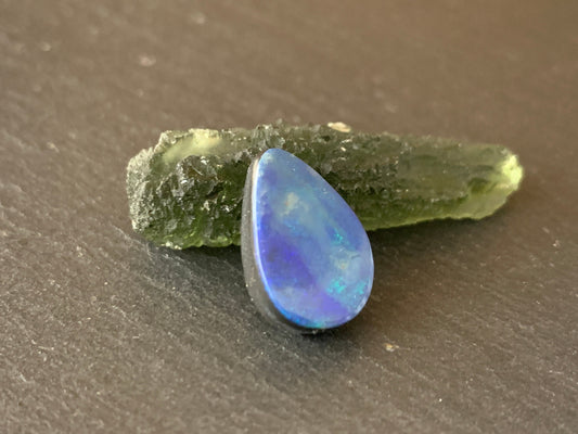 Australian Opal doublet 11x16x5mm cabochon