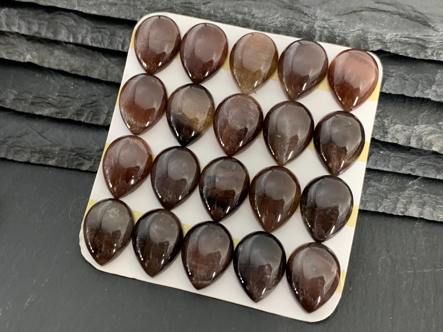 Gold Sunstone pear 15x20mm cabochon - Calibrated cabochons