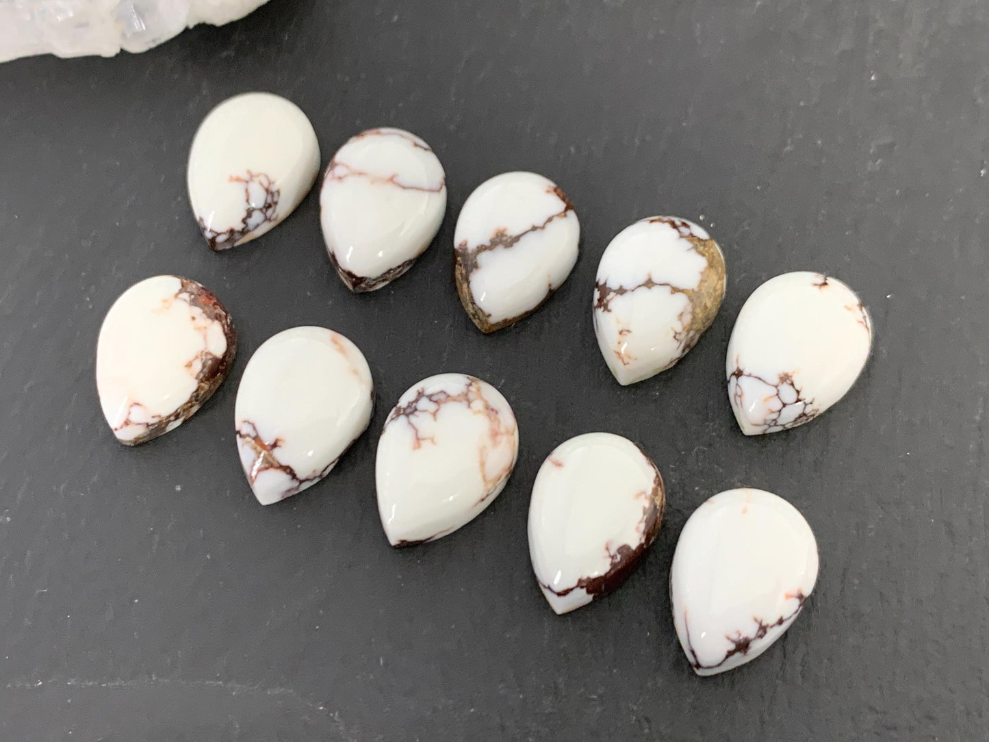 Wild Horse Jasper pear 10x14mm cabochon