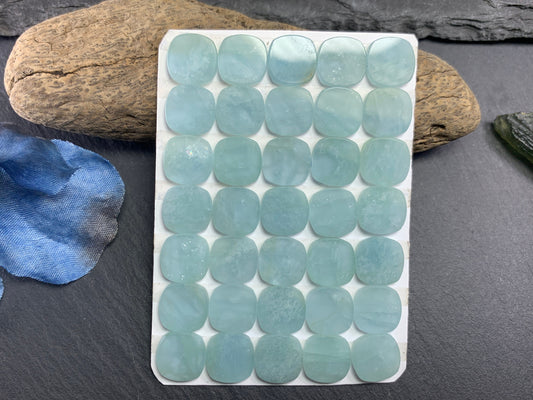Flat Aquamarine square Cushion 10mm cabochon - Calibrated cabochons