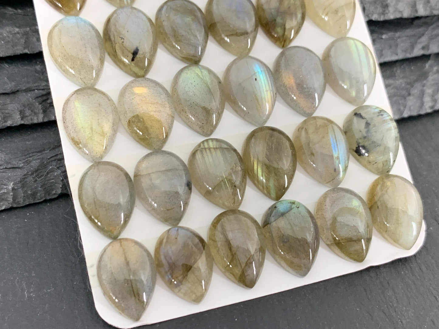 Labradorite pear 10x14mm Cabochon - Calibrated Cabochons