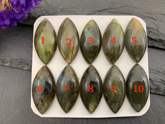 Labradorite marquise 12x25mm cabochon  - Calibrated cabochons