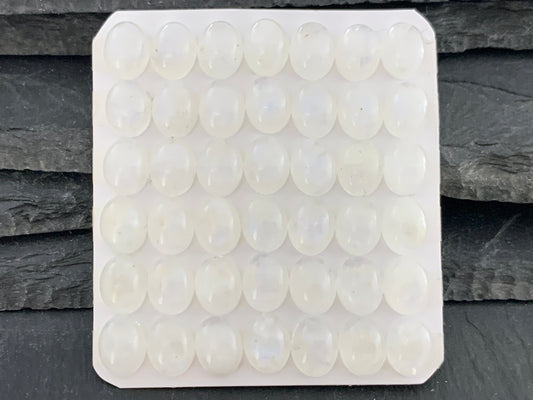 Rainbow Moonstone oval 8x10mm cabochon - Calibrated Cabochons