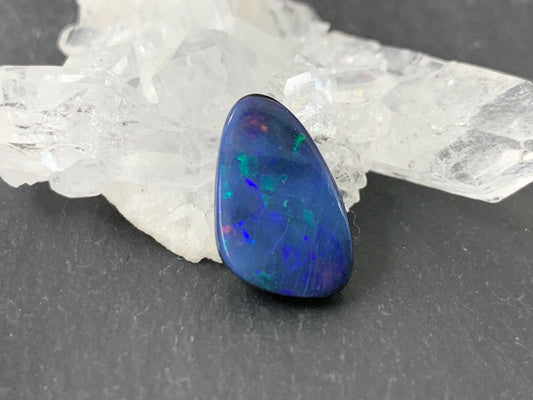 Australian Opal doublet 9x15x3mm cabochon
