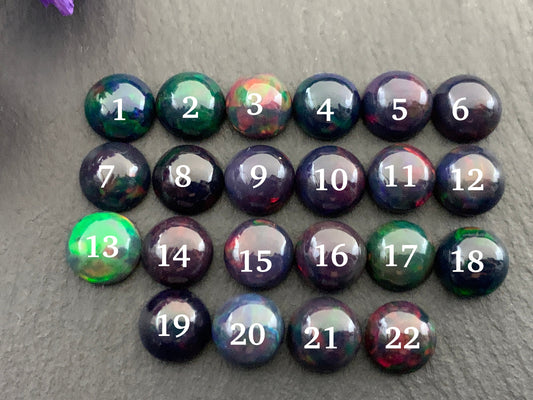 Ethiopian Opal round 8mm cabochon