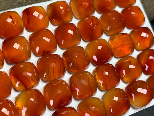 Faceted Carnelian square cushion 10mm Cabochon - Calibrated cabochons