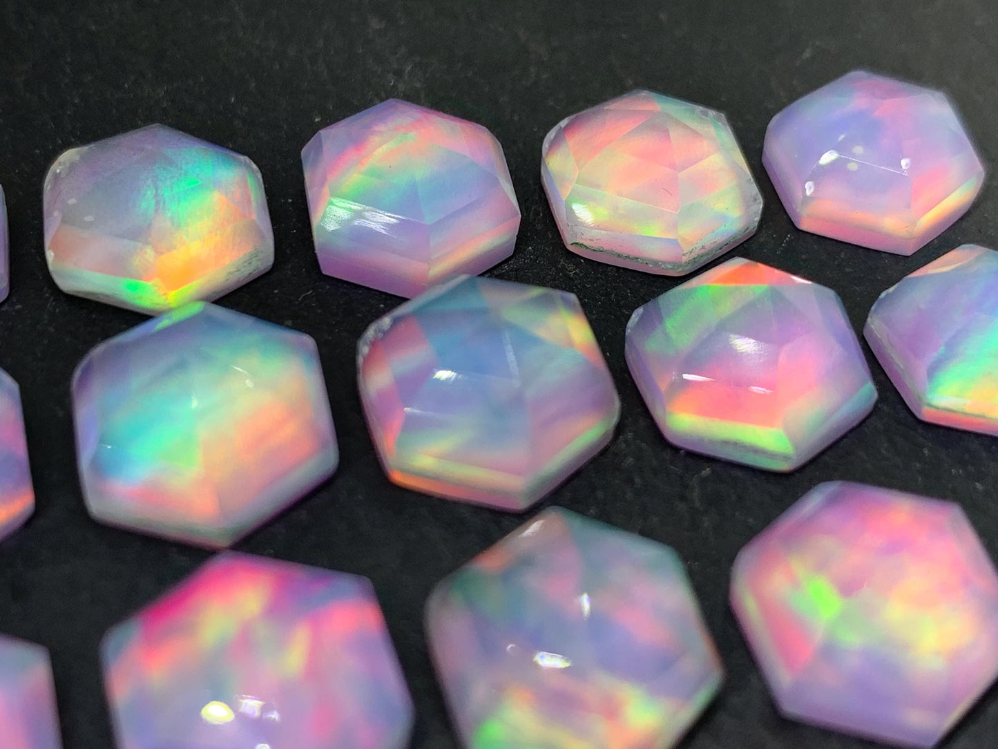 Faceted Aurora Opal hexagon 10mm cabochon - Doublet cabochons - man made Opal
