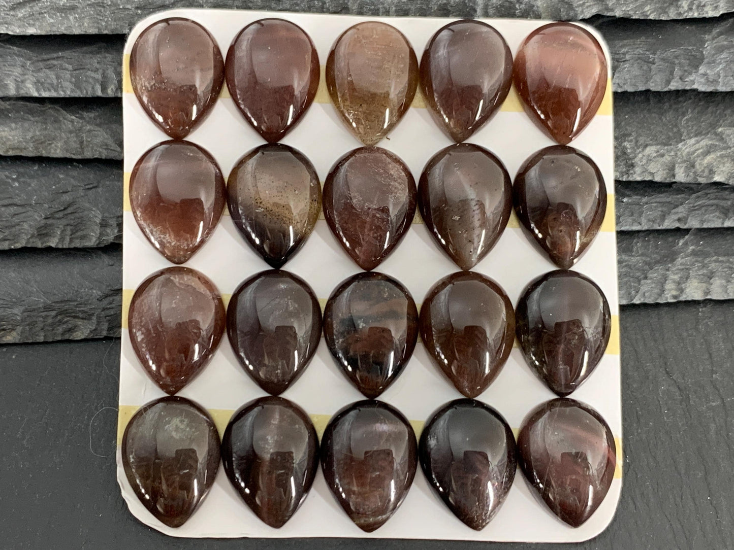 Gold Sunstone pear 15x20mm cabochon - Calibrated cabochons