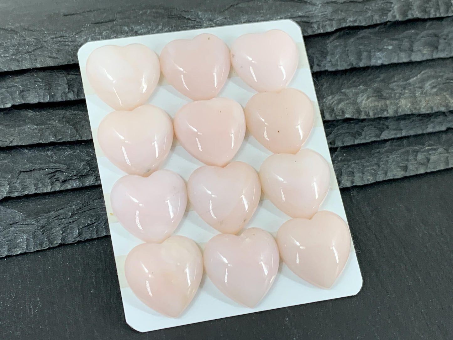 Pink Opal heart 20mm cabochon - Calibrated cabochons