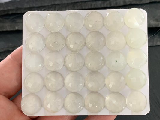 Faceted White Moonstone round 12mm cabochon - Calibrated cabochons