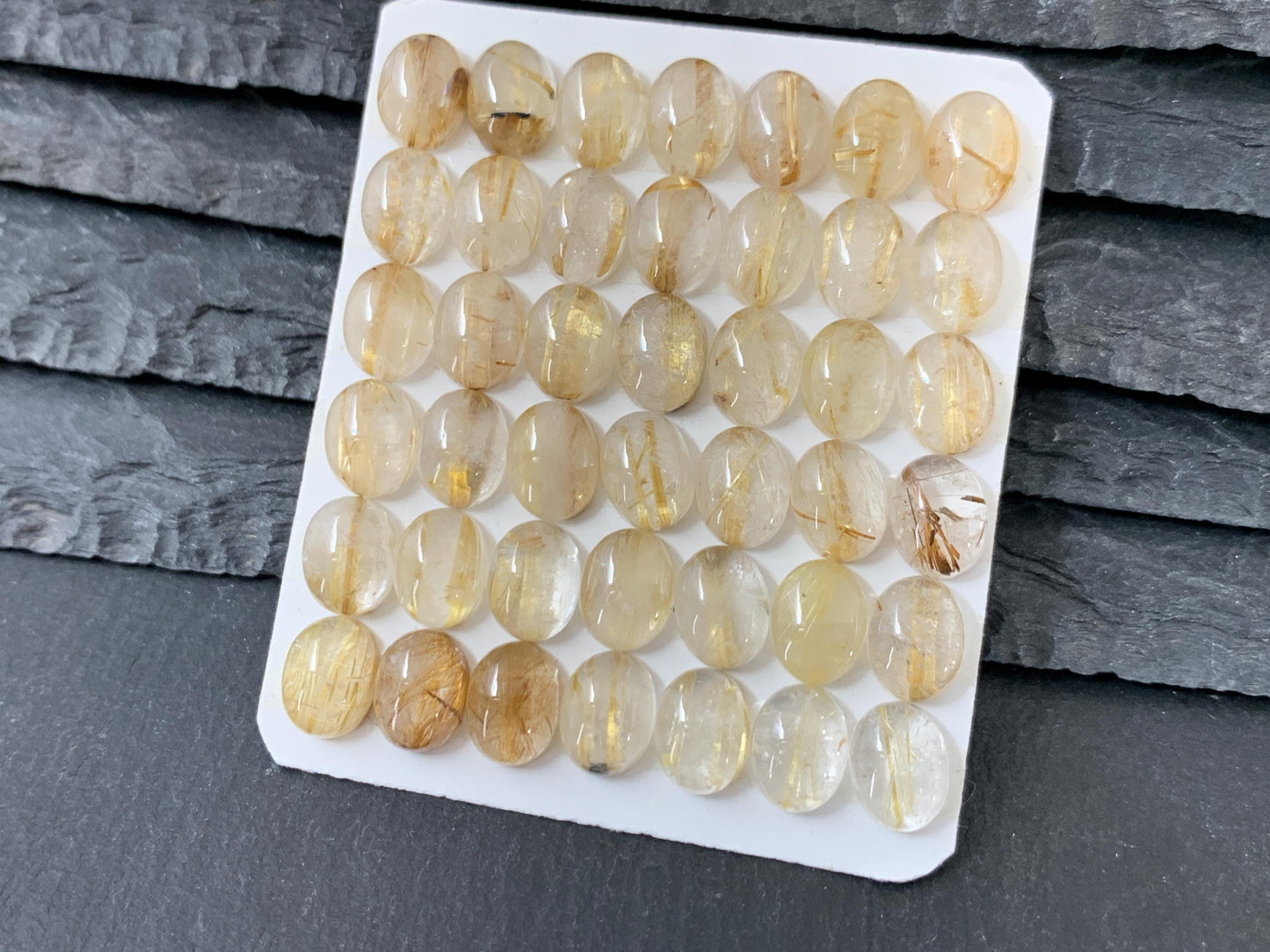 Rutilated Quartz oval 7x9mm cabochon - Calibrated cabochons